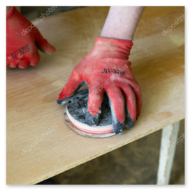 Schleifen und Oberflächenbehandlung von Holz